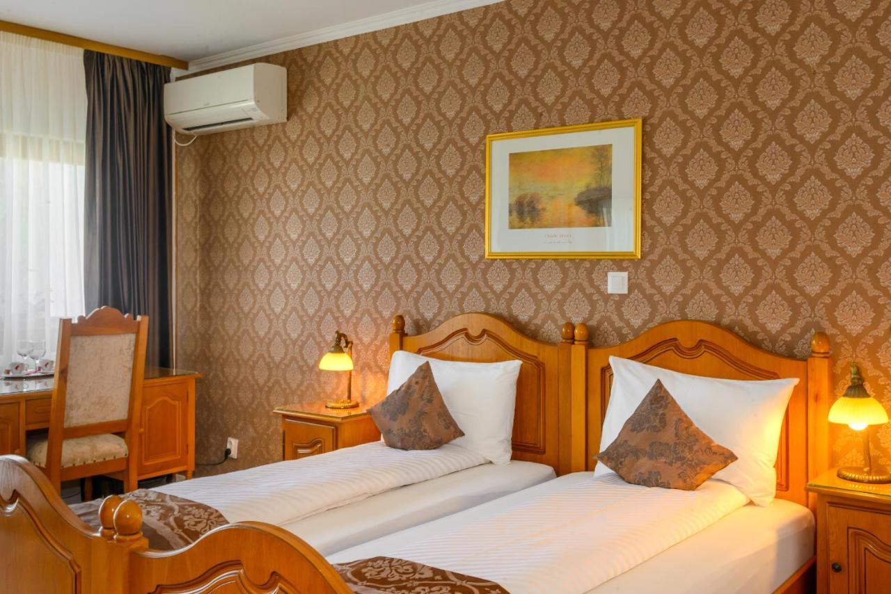 Hotel Korona Сігішоара Екстер'єр фото
