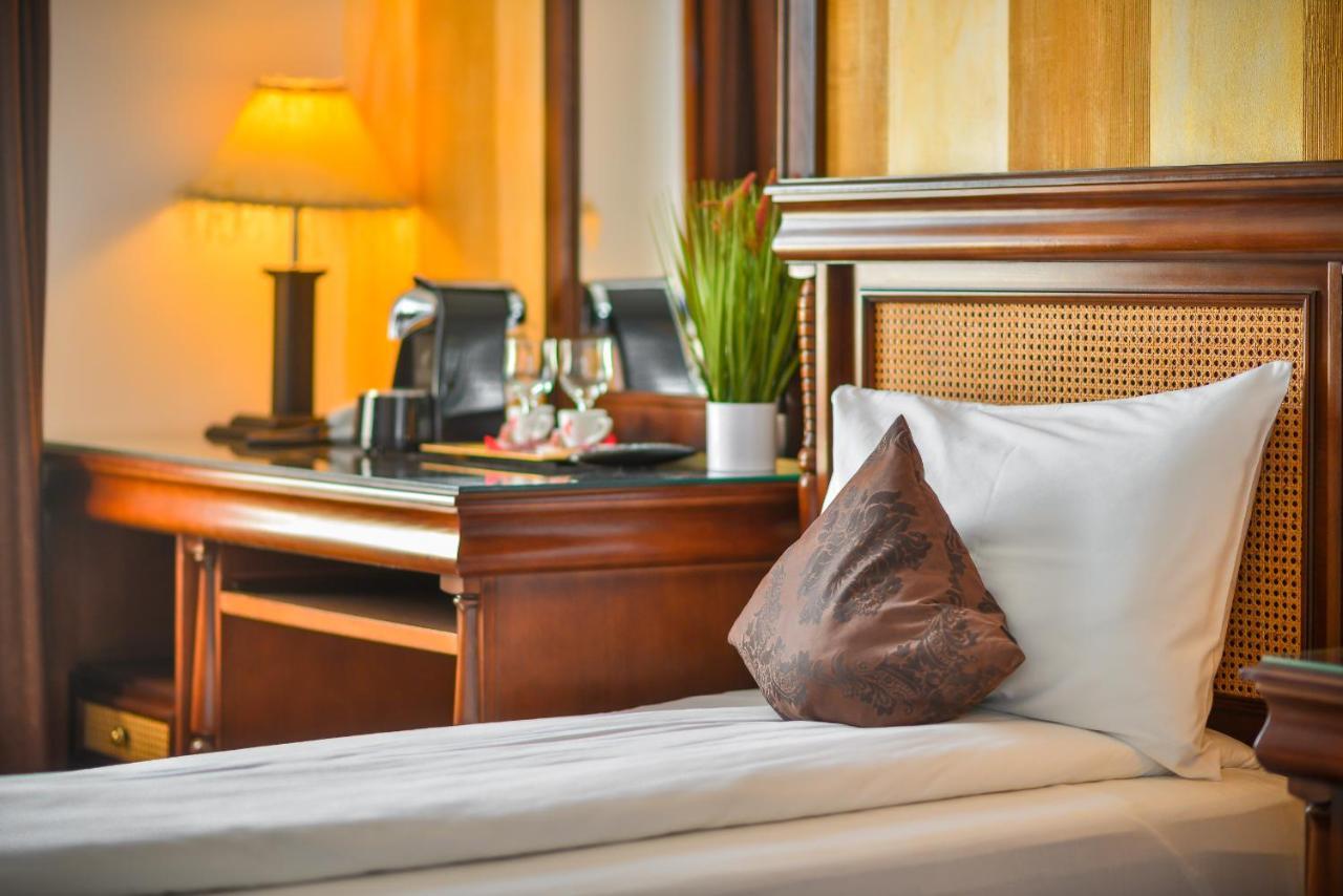 Hotel Korona Сігішоара Екстер'єр фото