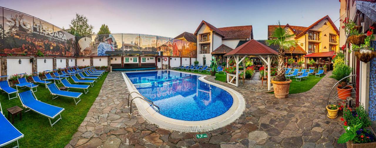 Hotel Korona Сігішоара Екстер'єр фото